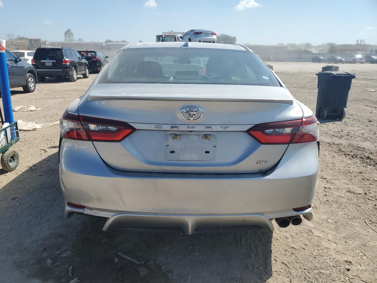 2021 Toyota Camry Se VIN: 4T1G11AKXMU561057 Lot: 81868615