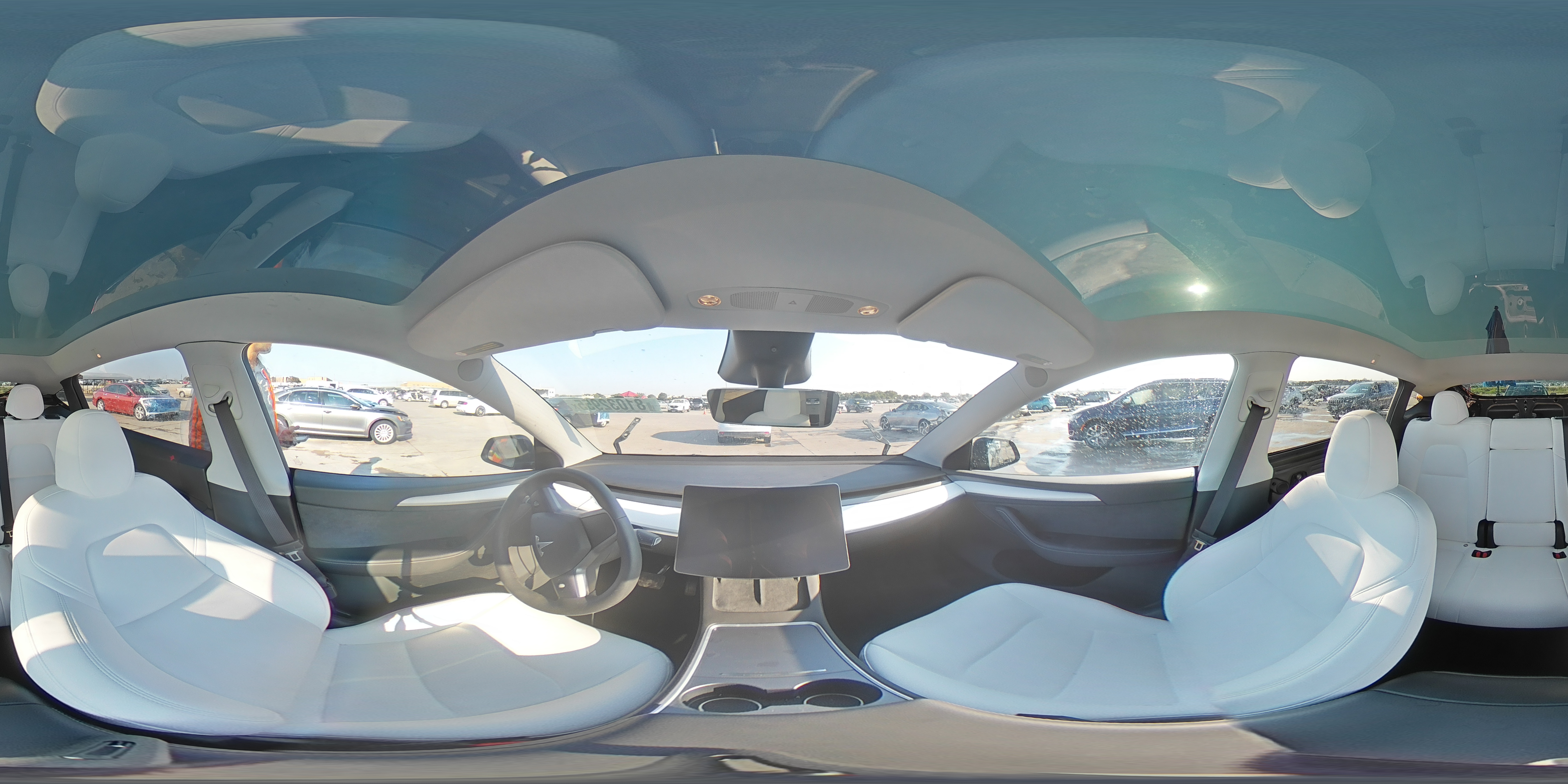 2024 Tesla Model Y VIN: 7SAYGDEE4RA236871 Lot: 81032955