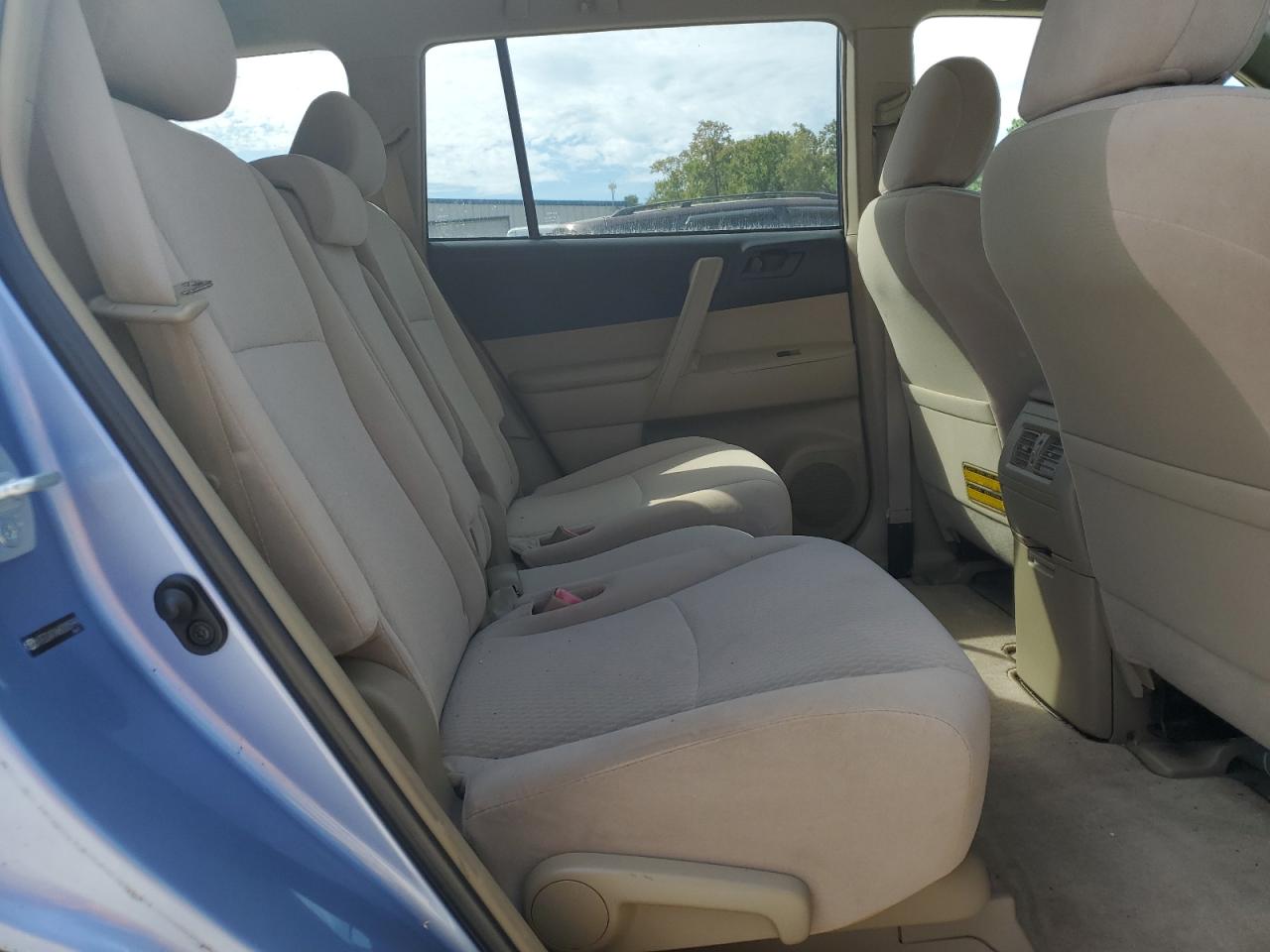 2008 Toyota Highlander VIN: JTEDS41A682005998 Lot: 81507965