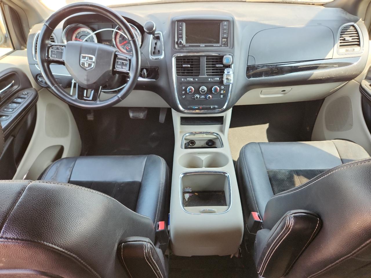 2018 Dodge Grand Caravan Sxt VIN: 2C4RDGCG1JR265742 Lot: 80634875