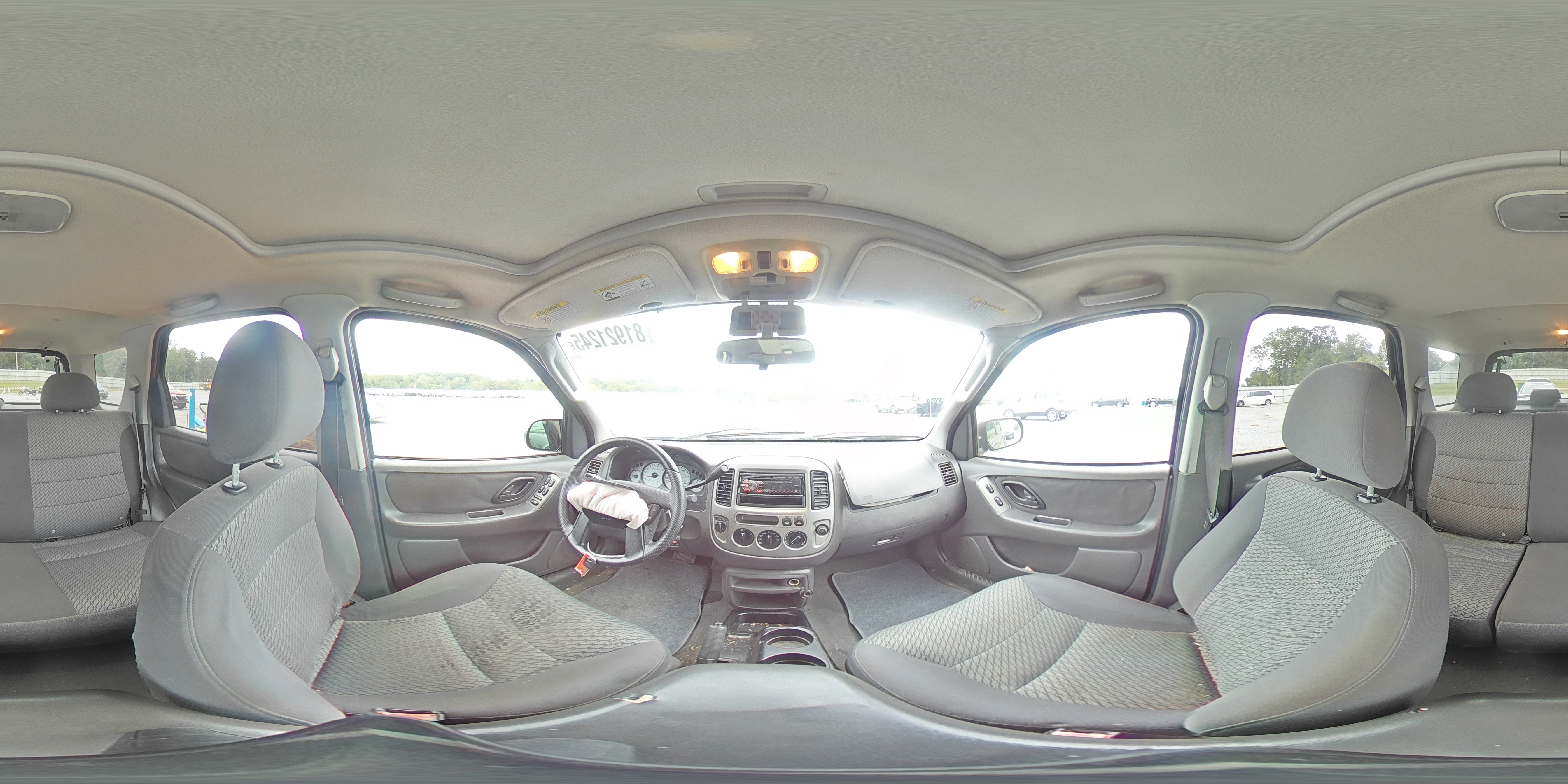 2004 Ford Escape Xlt VIN: 1FMCU93104DA12069 Lot: 81921245