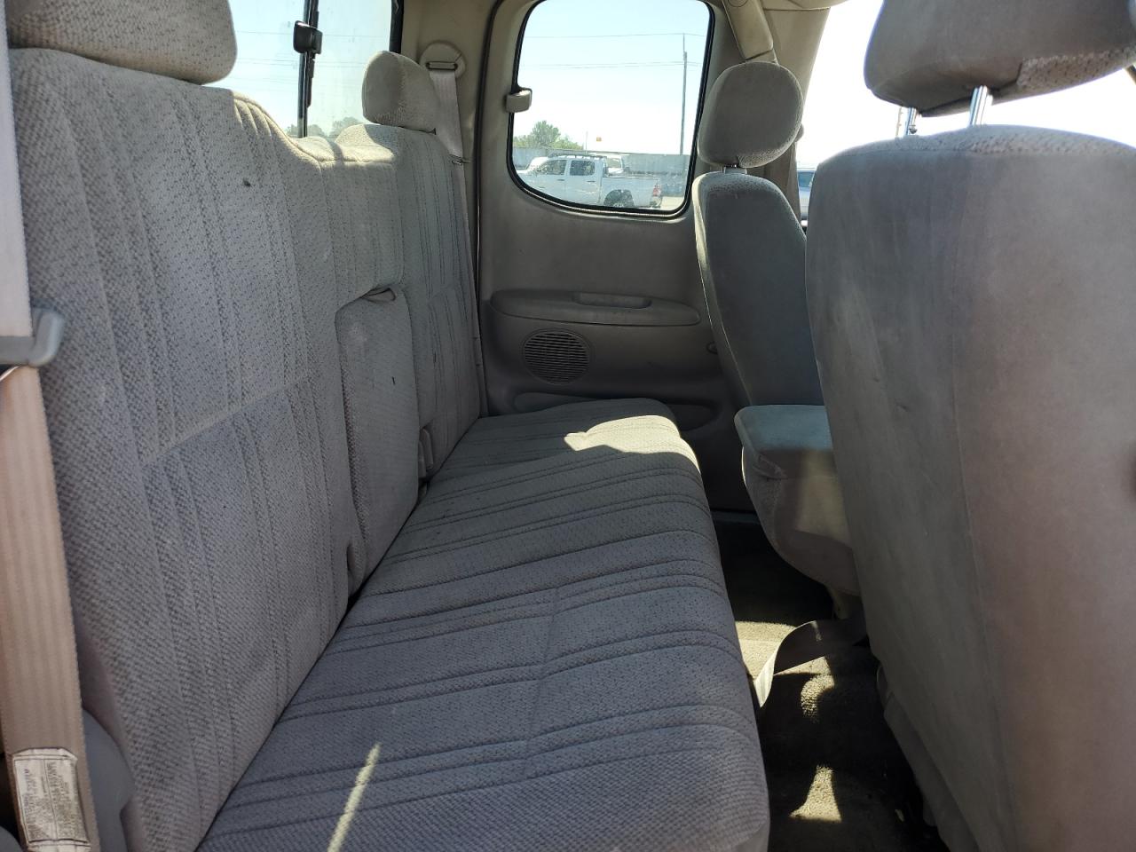 2000 Toyota Tundra Access Cab VIN: 5TBRT3411YS020570 Lot: 81076915