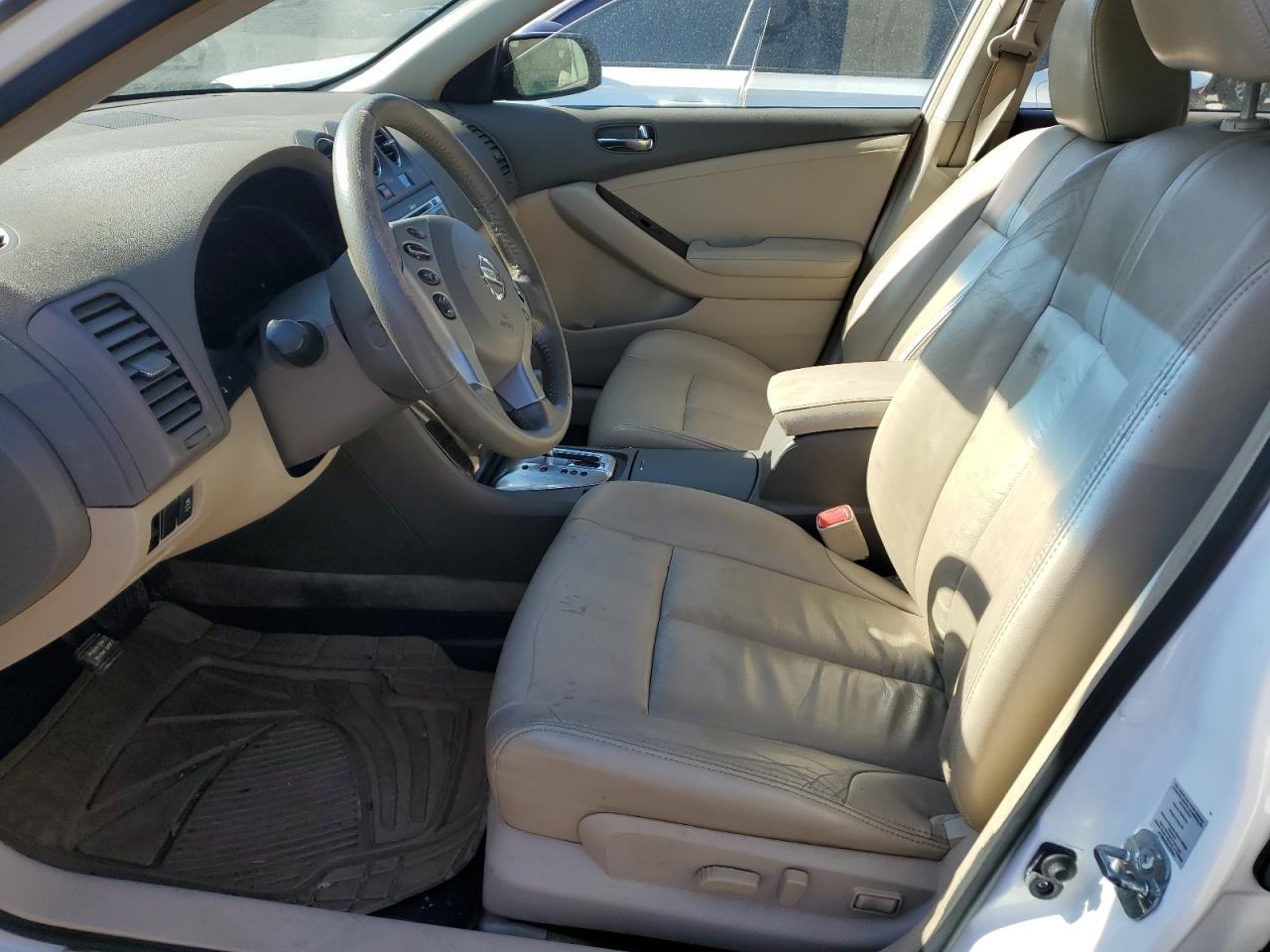 2011 Nissan Altima Base VIN: 1N4AL2AP2BN432071 Lot: 70501995