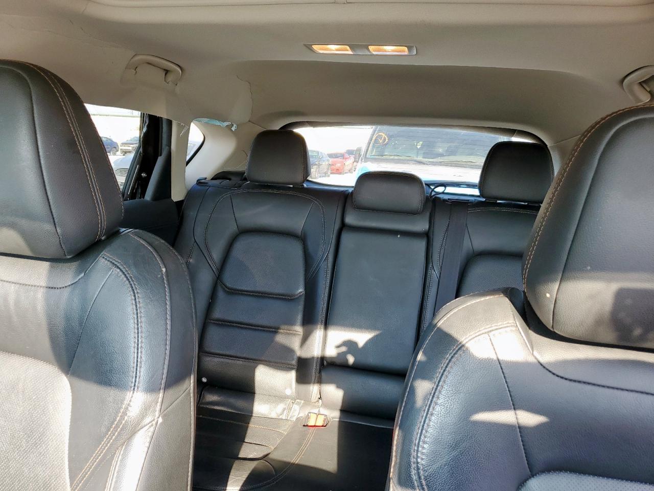 2019 Mazda Cx-5 Grand Touring VIN: JM3KFADMXK1647293 Lot: 80909655