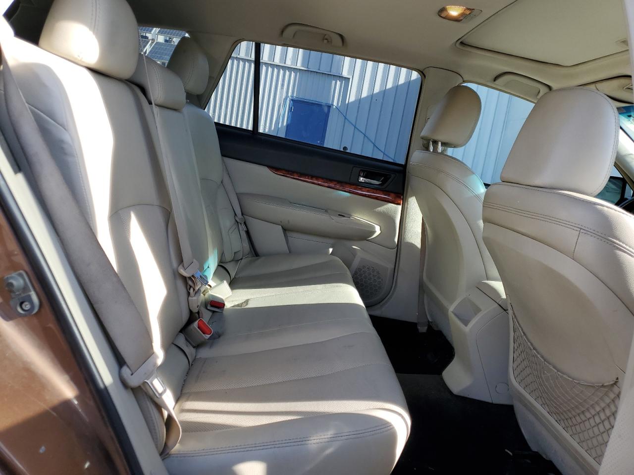 2011 Subaru Outback 2.5I Limited VIN: 4S4BRBKC9B3409189 Lot: 71641105