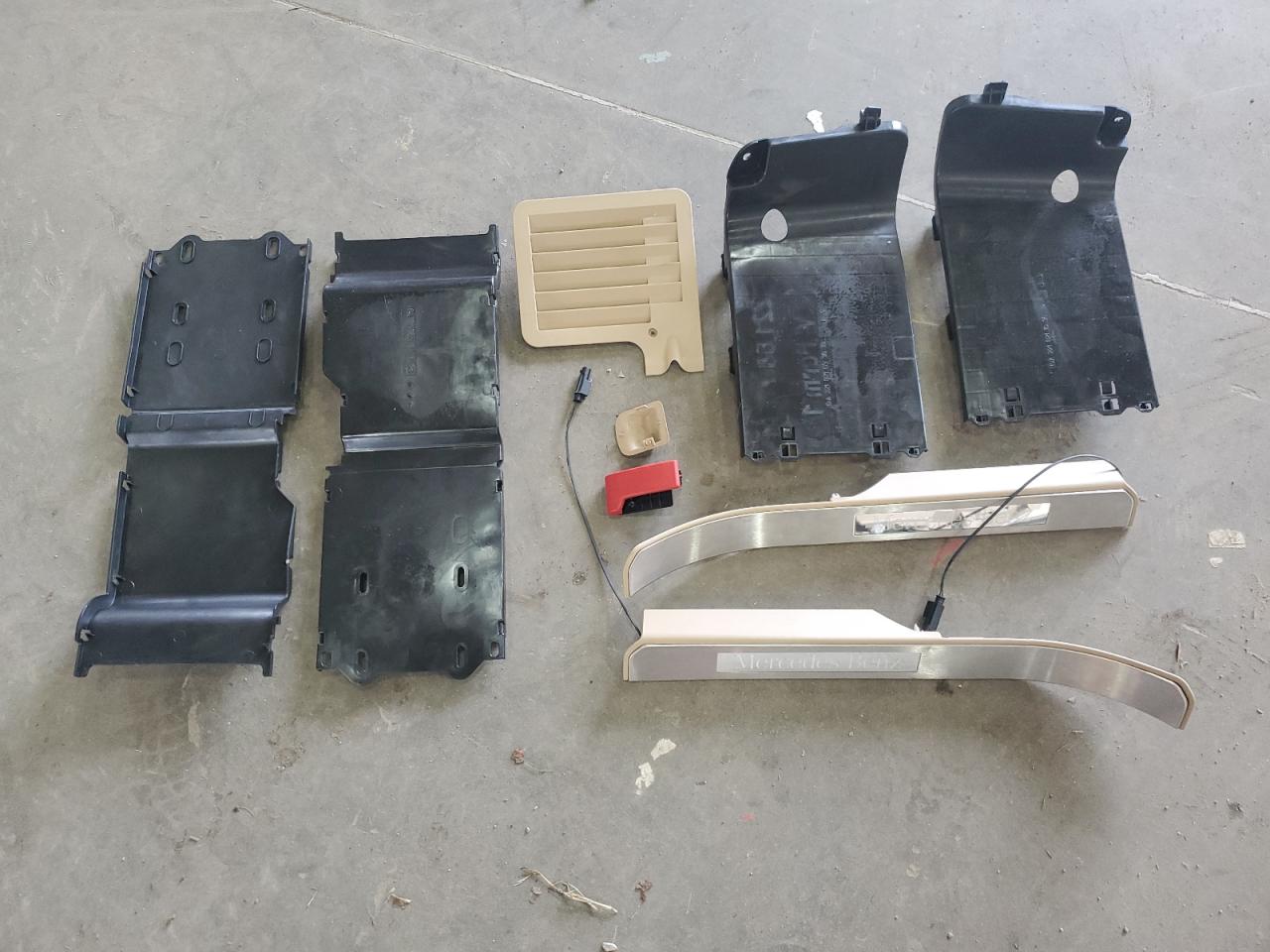 2013 Mercedes-Benz S 550 VIN: WDDNG7DB5DA518973 Lot: 83976935