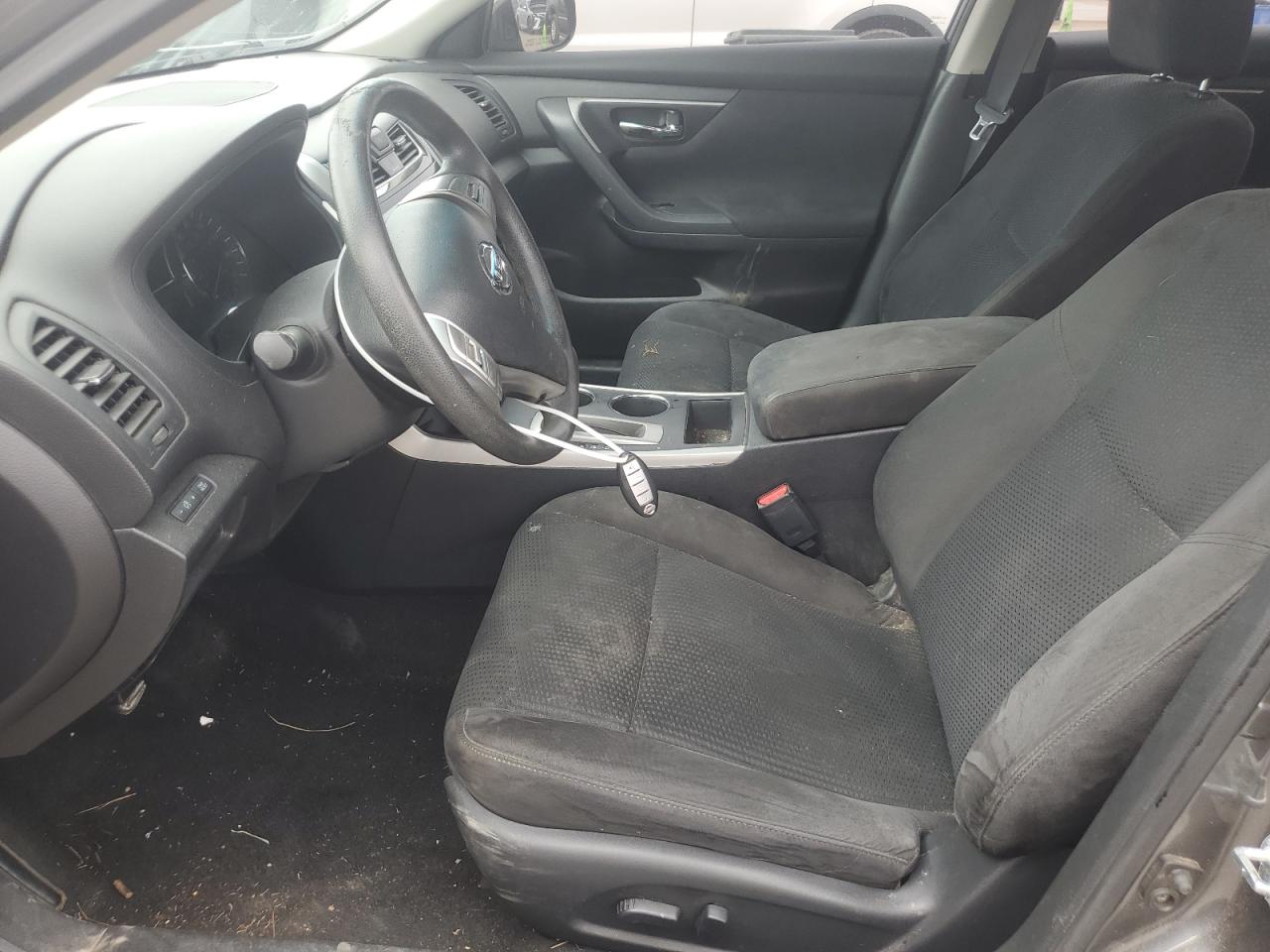 2015 Nissan Altima 2.5 VIN: 1N4AL3AP4FN325163 Lot: 82125395
