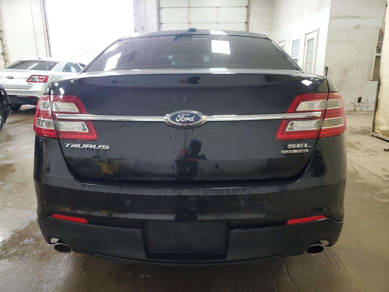 2017 Ford Taurus Sel VIN: 1FAHP2E80HG133214 Lot: 81562905