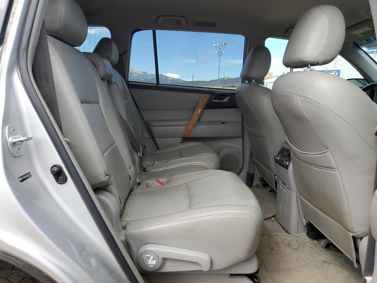 2008 Toyota Highlander Hybrid VIN: JTEEW41A082013913 Lot: 80511895