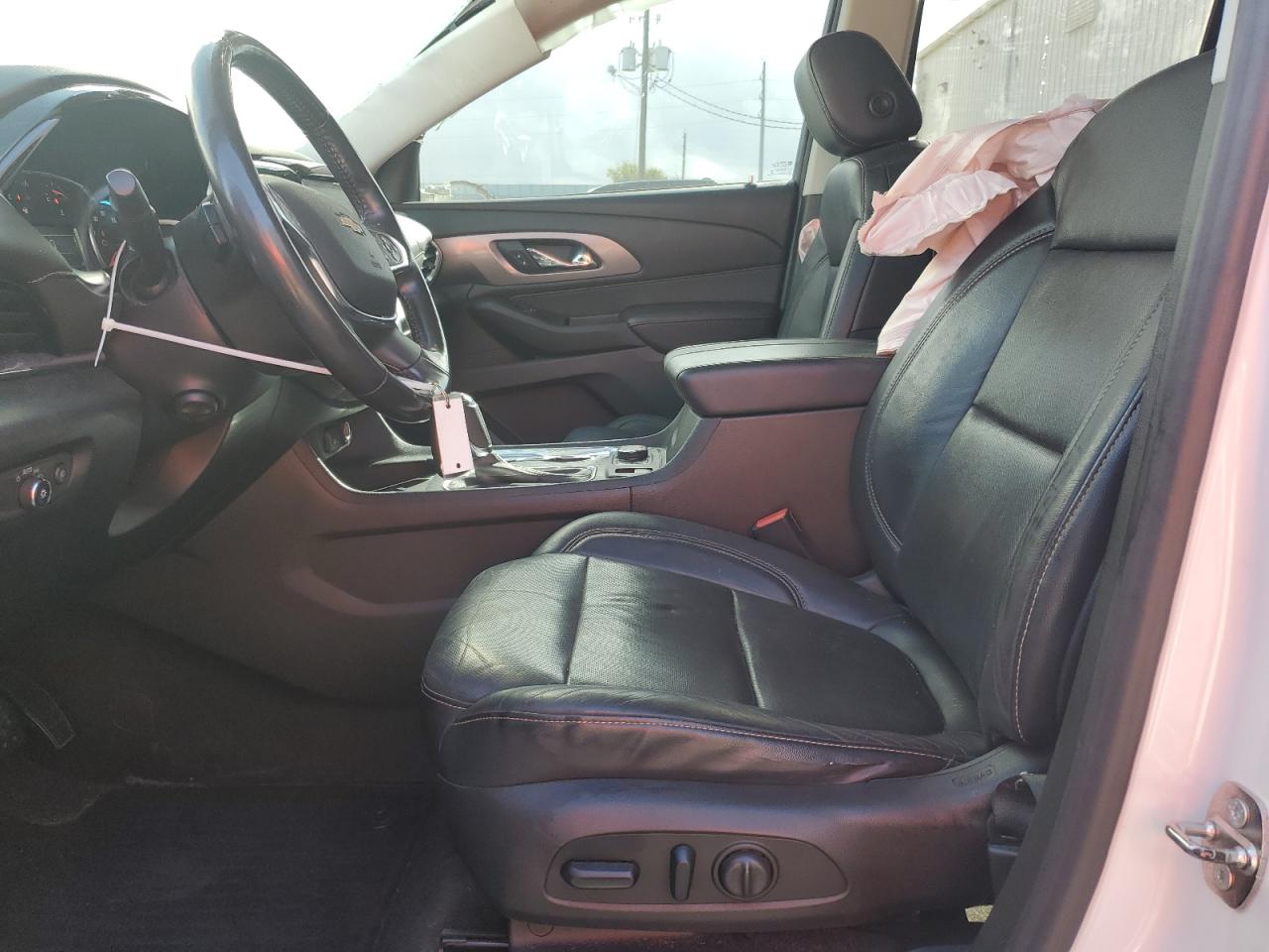 2018 Chevrolet Traverse Premier VIN: 1GNERKKW6JJ156068 Lot: 81706905