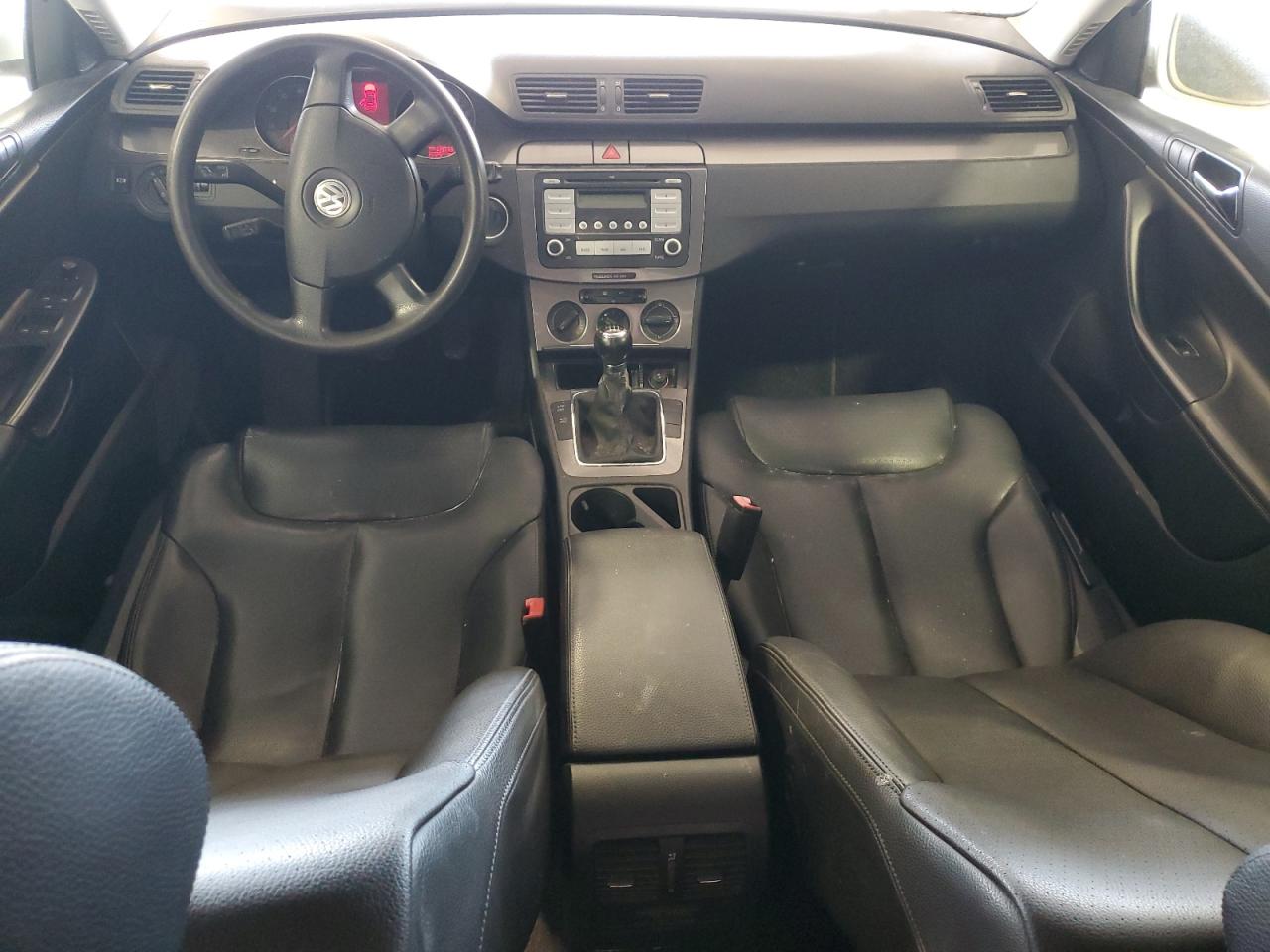 2008 Volkswagen Passat Turbo VIN: WVWUK73C58P091277 Lot: 70559715