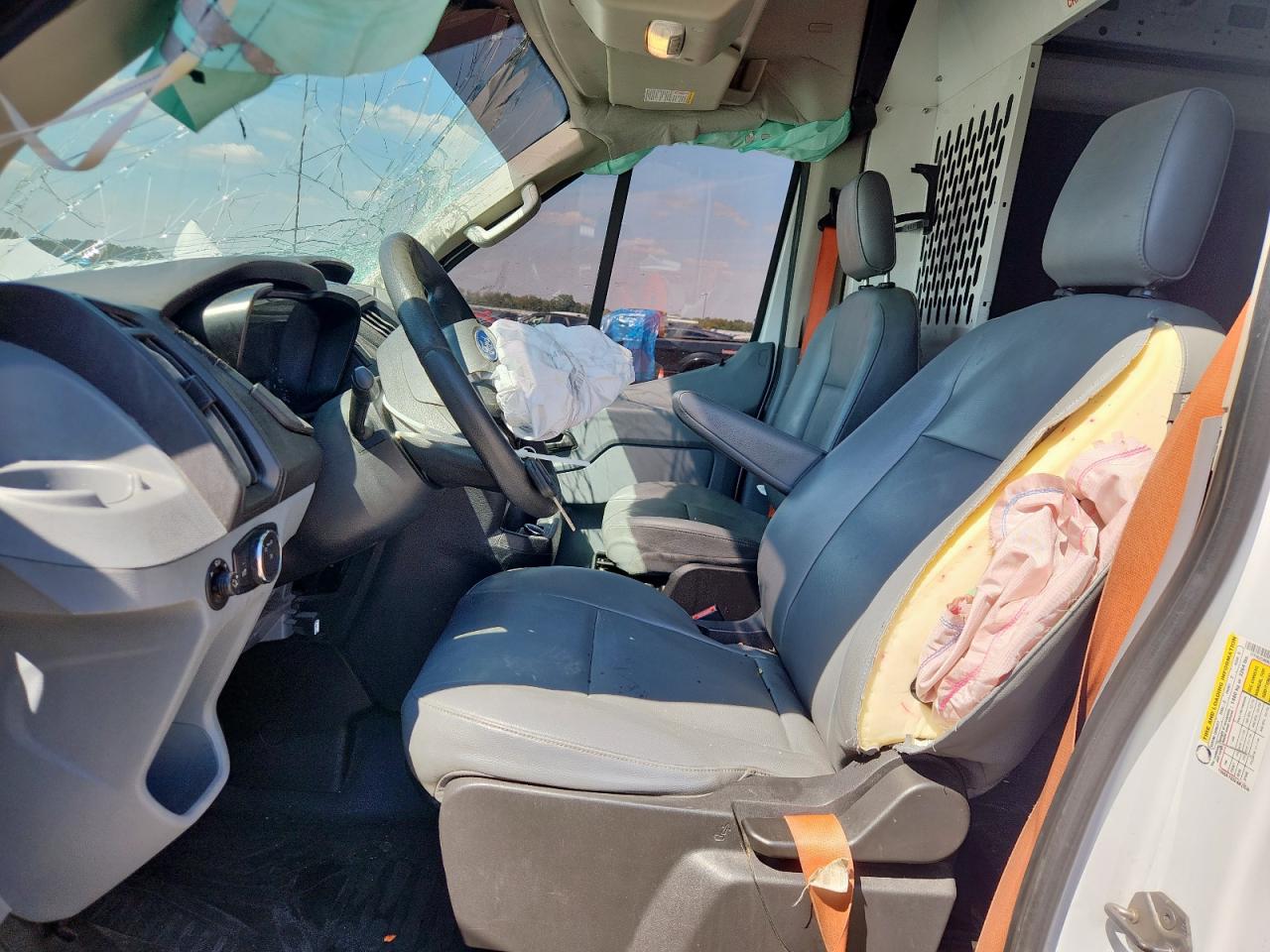 2019 Ford Transit T-150 VIN: 1FTYE2CM0KKB49370 Lot: 84288715