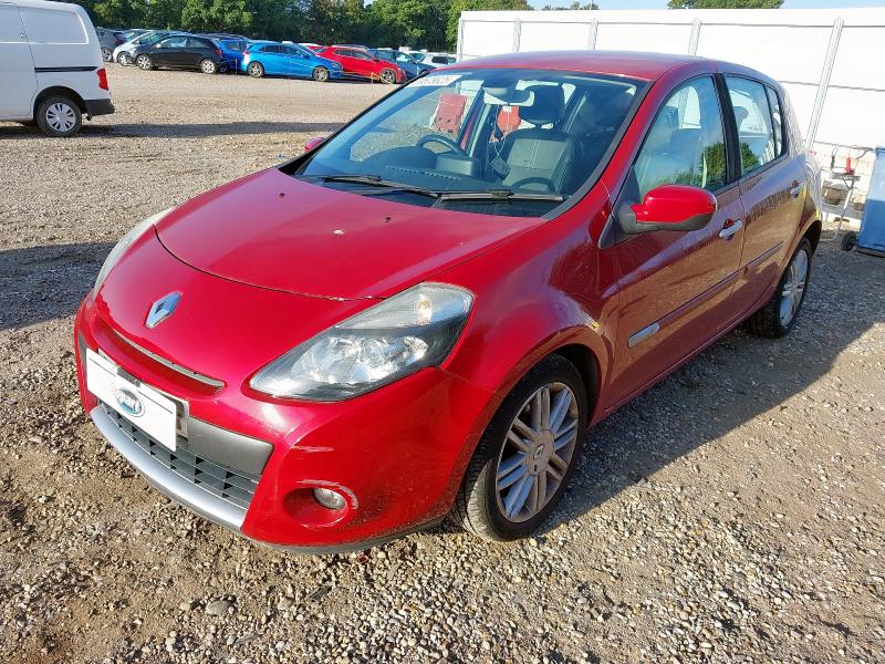 2010 RENAULT CLIO INITIALE TOMTOM VVT 