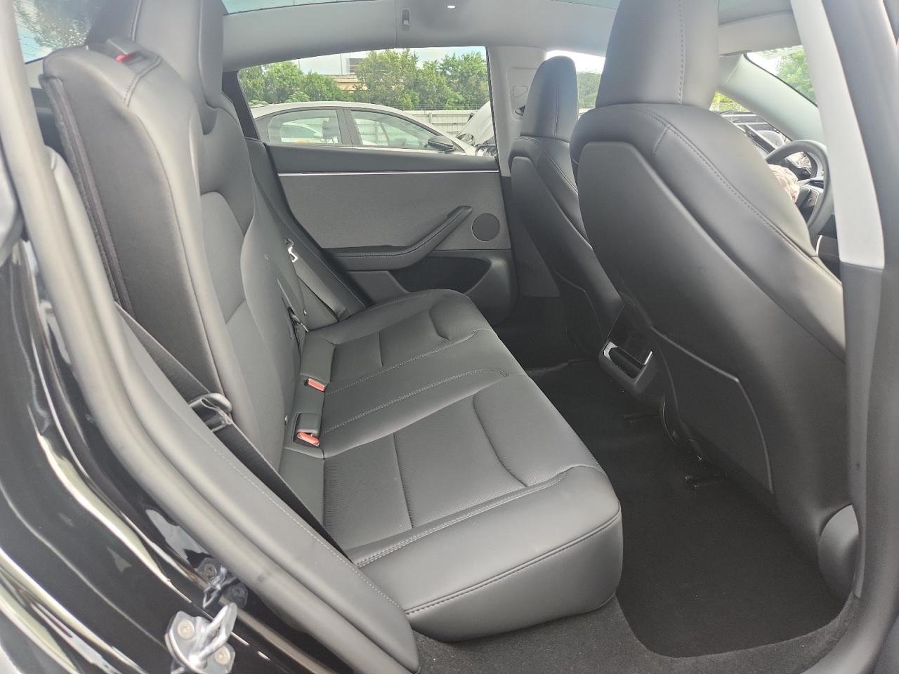 2025 Tesla Model 3 VIN: 5YJ3E1EAXSF035378 Lot: 71674675