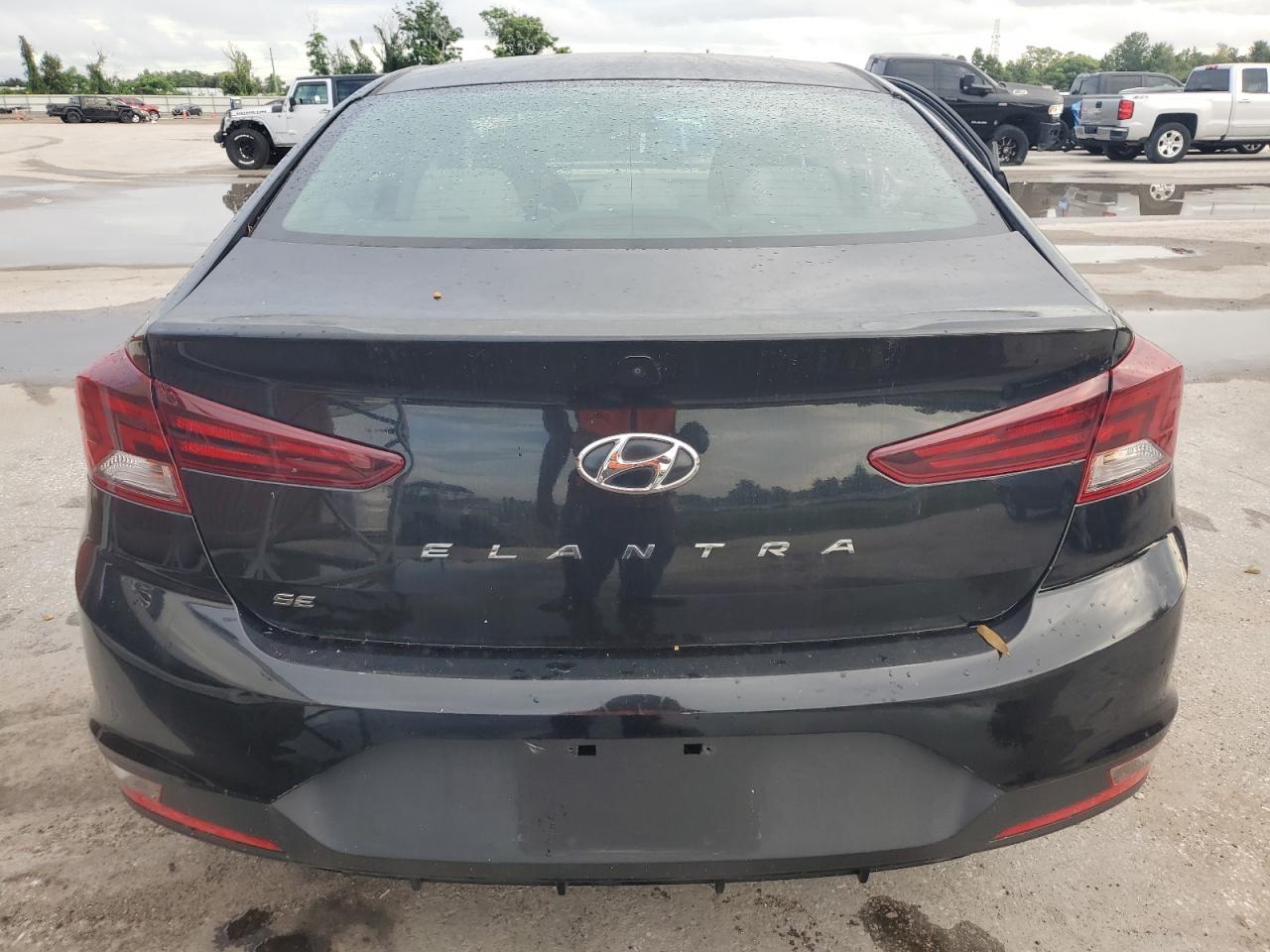 2019 Hyundai Elantra Se VIN: KMHD74LF2KU792406 Lot: 72039395