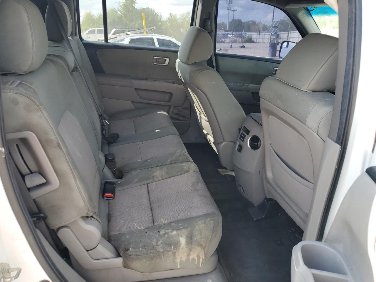 2012 Honda Pilot Ex VIN: 5FNYF4H44CB077721 Lot: 81830575