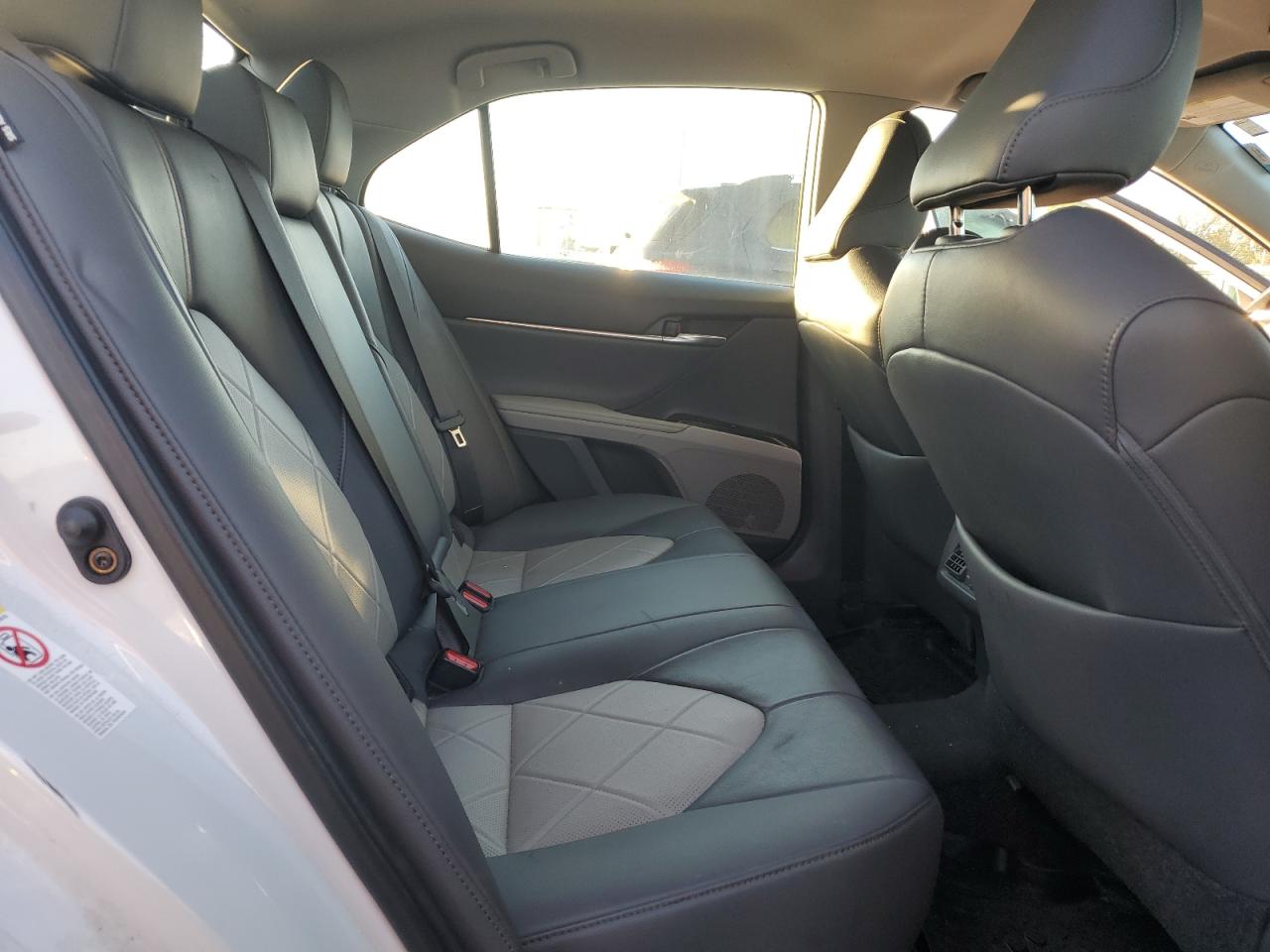 2019 Toyota Camry L VIN: 4T1B11HK9KU741935 Lot: 84038715