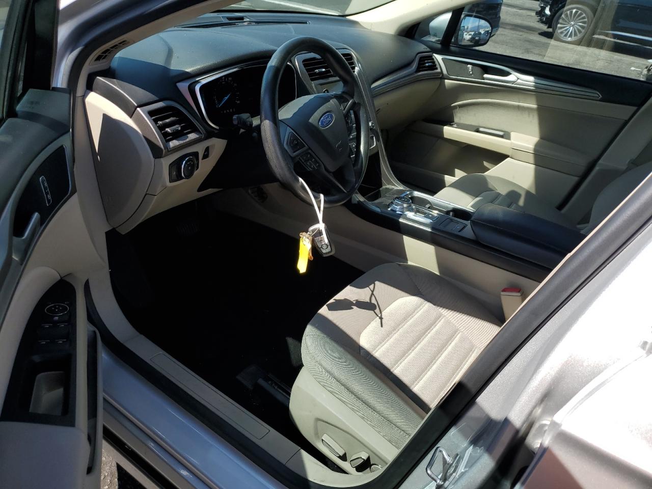 2019 Ford Fusion Se VIN: 3FA6P0HD9KR186403 Lot: 80917235