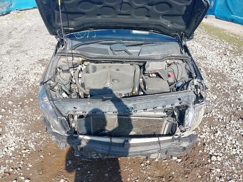 2013 MERCEDES-BENZ A CLASS A180 CDI BLUEEFFICIENCY SE 5DR AUTO