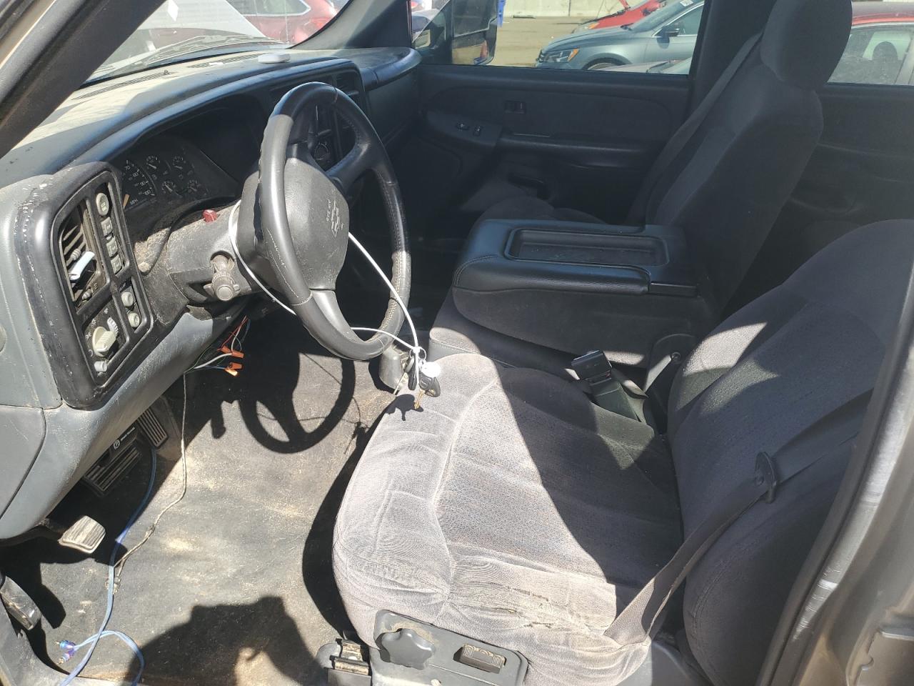 2002 Chevrolet Silverado K1500 Heavy Duty VIN: 1GCGK13U32F236851 Lot: 81763005