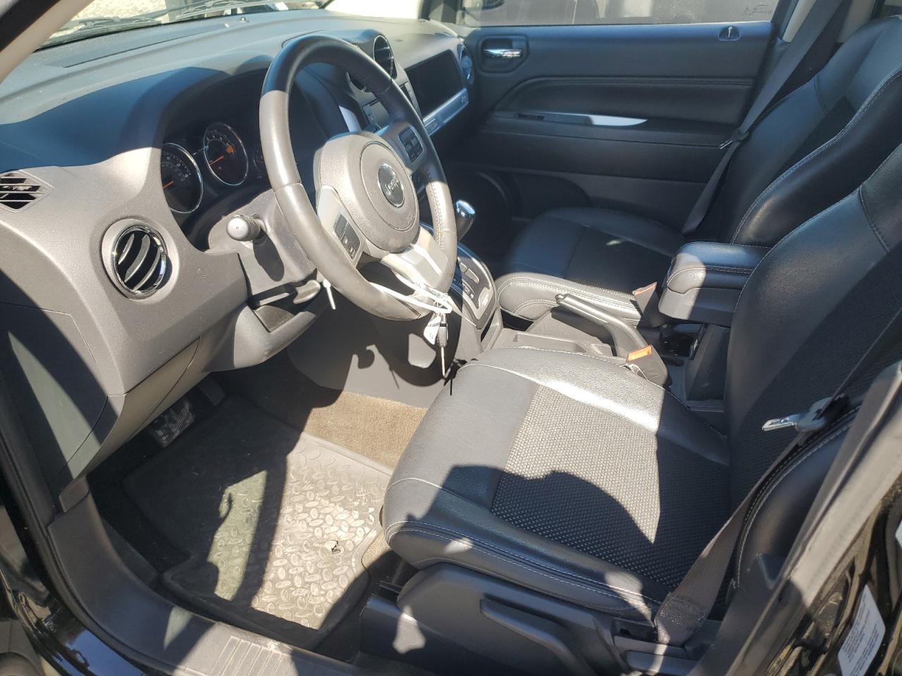 2016 Jeep Compass Latitude VIN: 1C4NJDEB3GD655289 Lot: 72045825