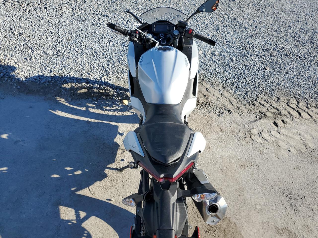 2025 Kawasaki Ex500 VIN: ML5EXGG13SDA69878 Lot: 84002395