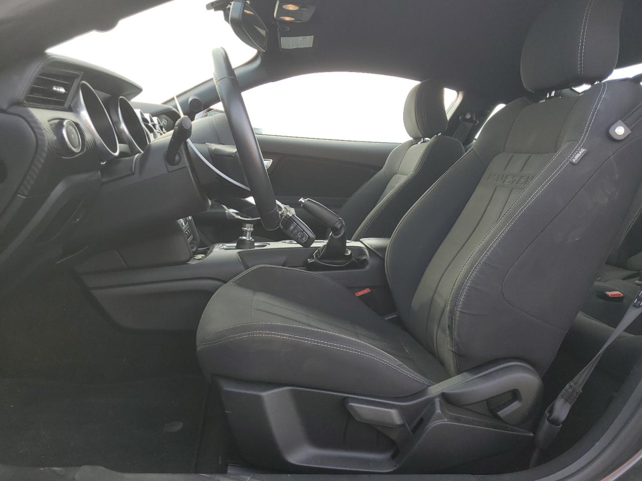 2018 Ford Mustang VIN: 1FA6P8THXJ5114944 Lot: 84361175