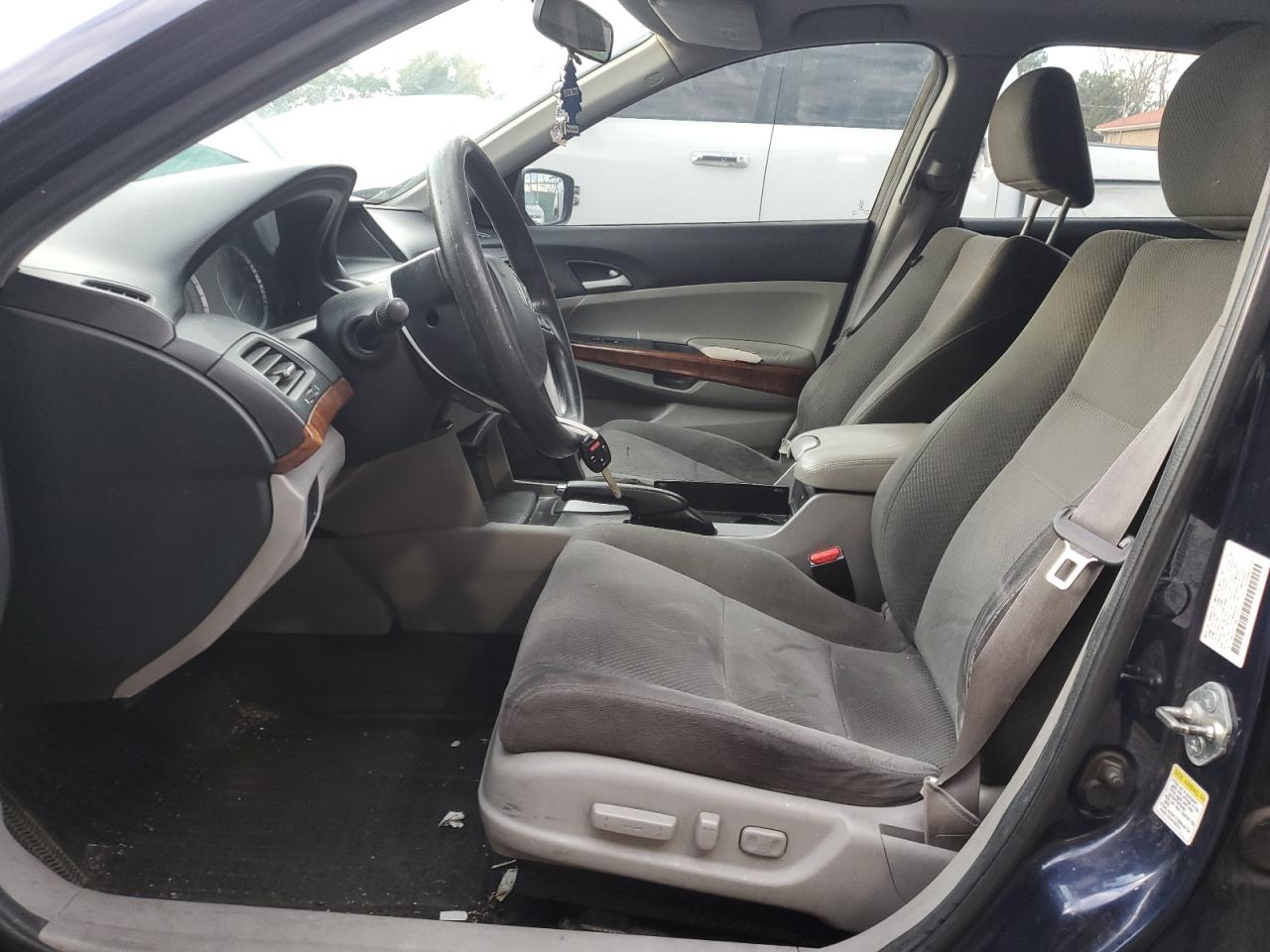 2011 Honda Accord Ex VIN: 1HGCP2F72BA115190 Lot: 81591335