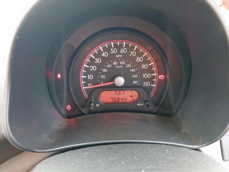 2010 NISSAN PIXO N-TEC 