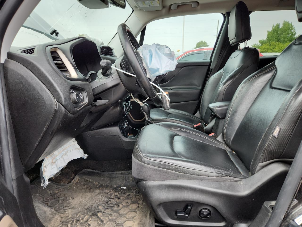 2015 Jeep Renegade Limited VIN: ZACCJADT2FPB92576 Lot: 71505515