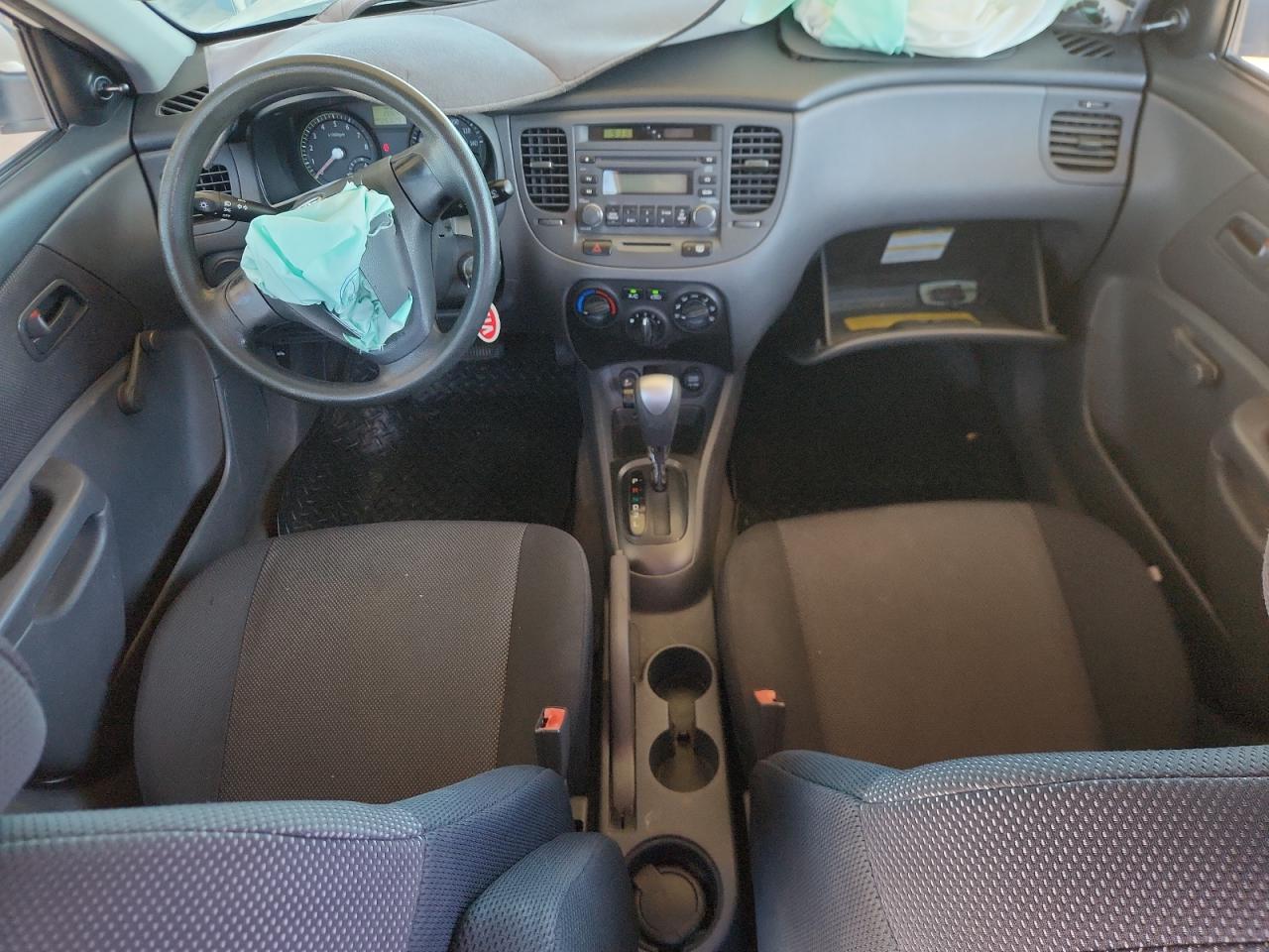 2007 Kia Rio Base VIN: KNADE123576217161 Lot: 81800725