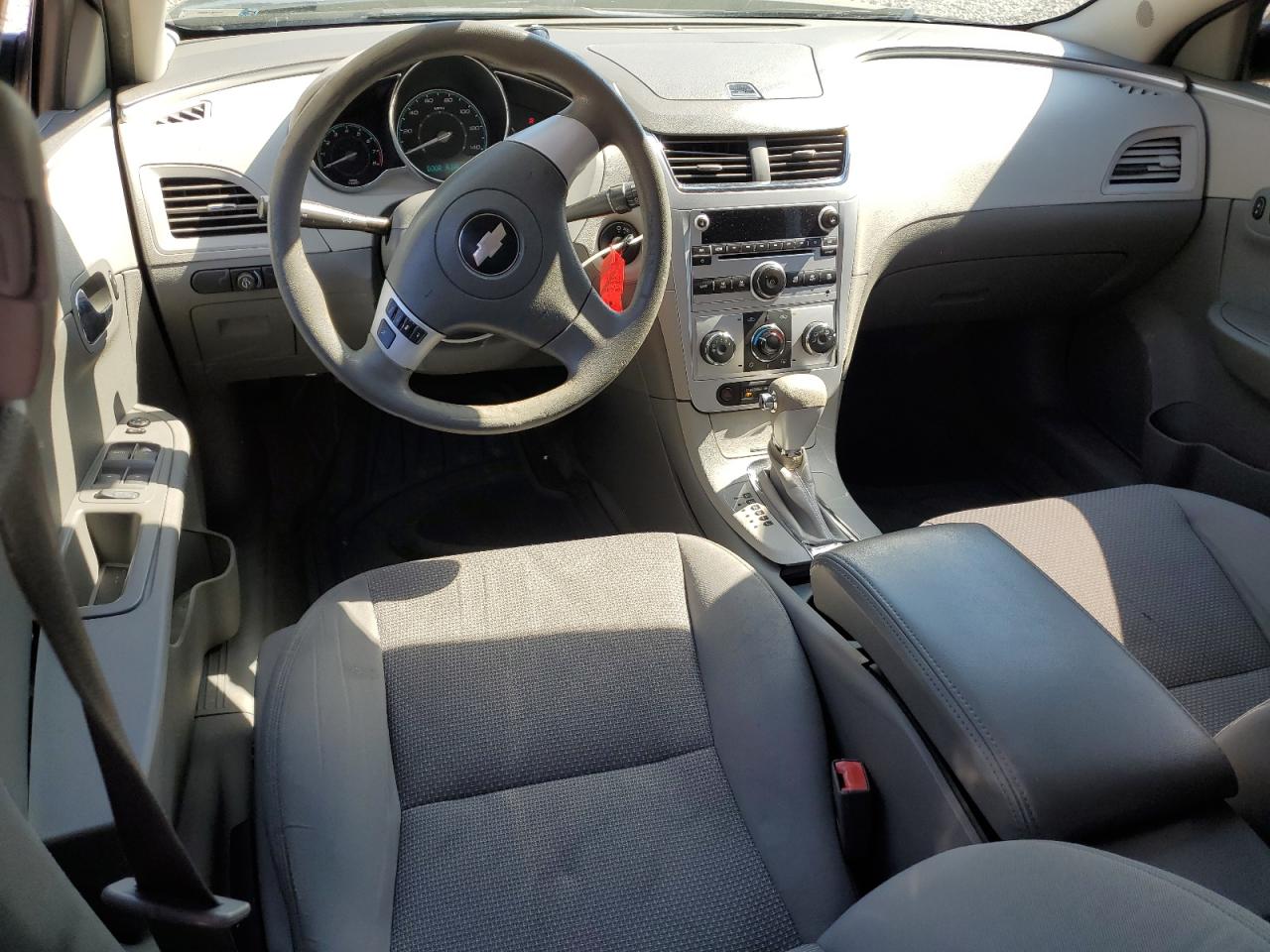 2010 Chevrolet Malibu Ls VIN: 1G1ZB5EB1AF172831 Lot: 72000745