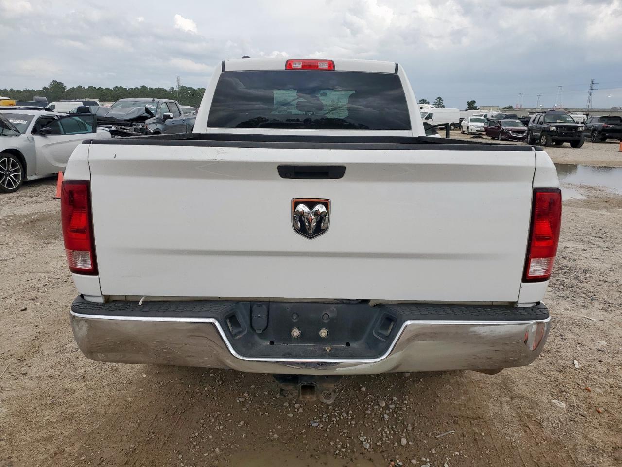 2019 Ram 1500 Classic Tradesman VIN: 1C6RR6FG6KS546661 Lot: 81770705