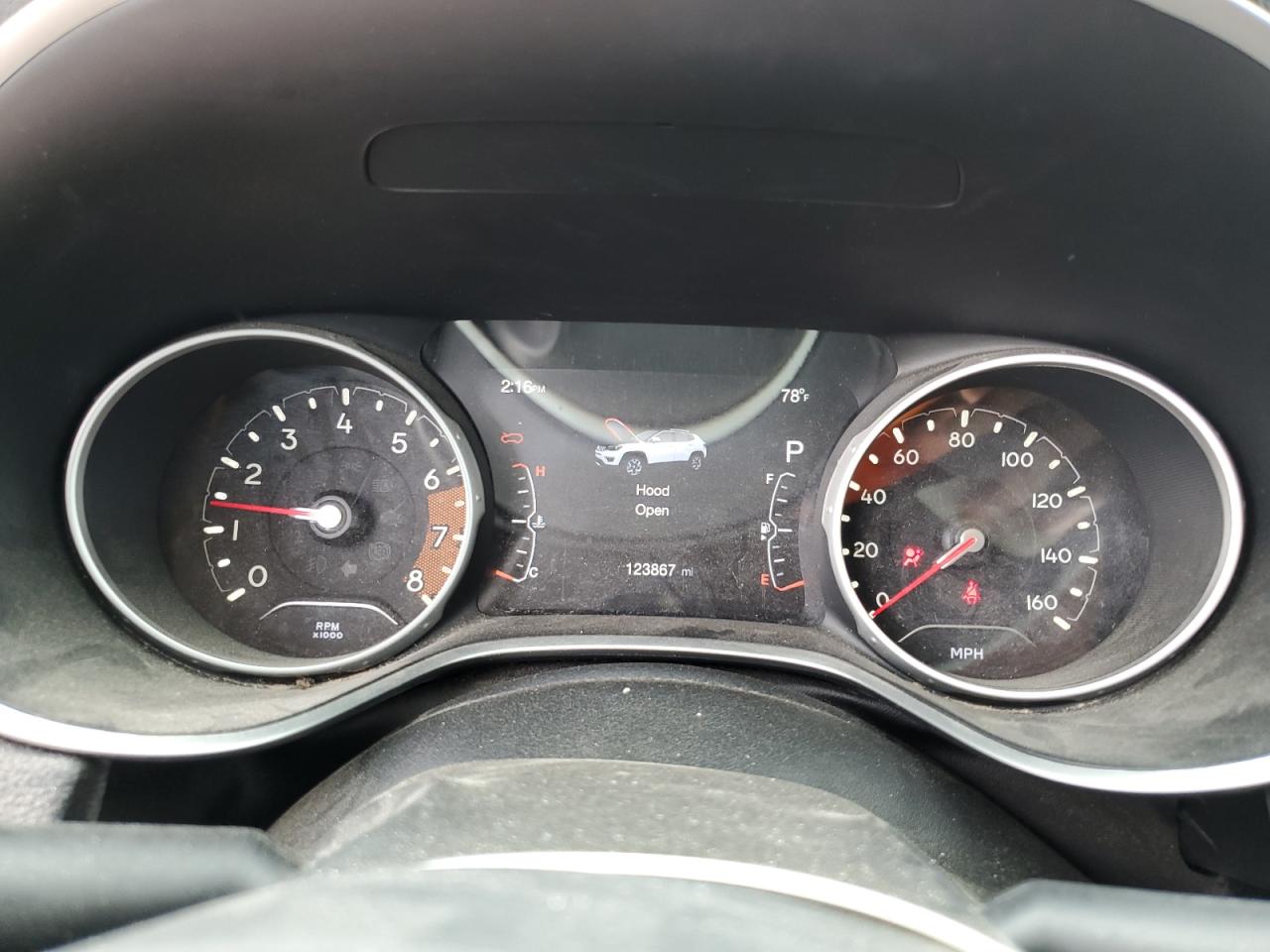 2018 Jeep Compass Latitude VIN: 3C4NJDBBXJT422922 Lot: 80458475