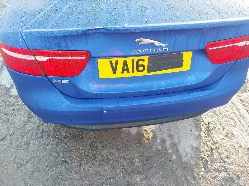 2016 JAGUAR XE SE D 