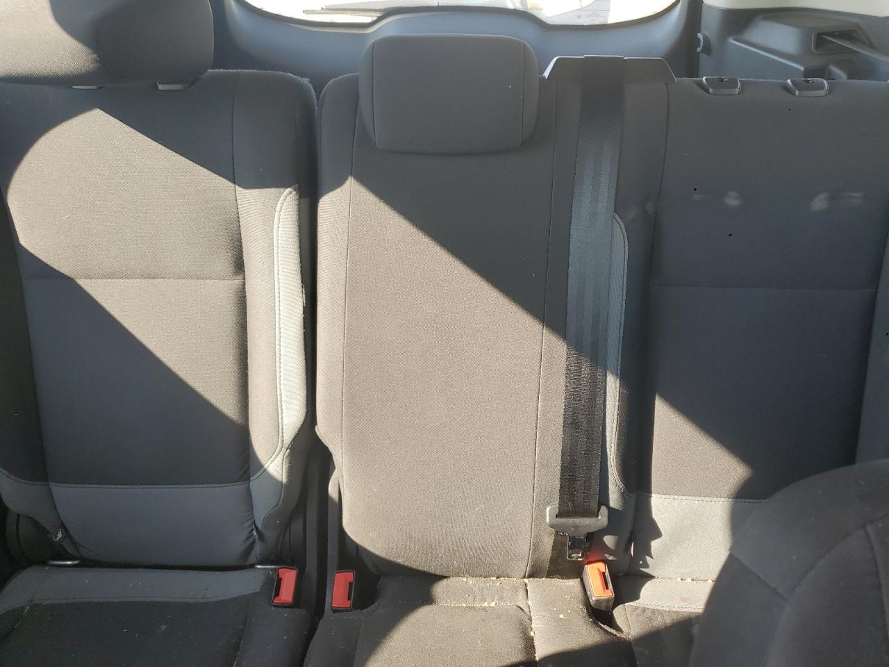 2015 Ford Escape S VIN: 1FMCU0F70FUB17869 Lot: 81260545