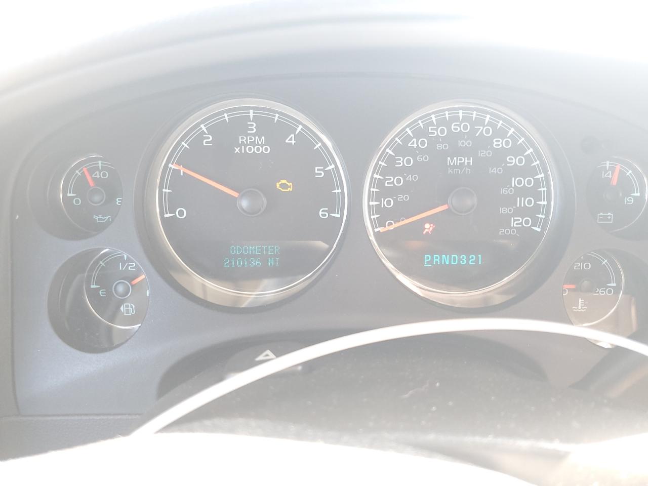 2008 Chevrolet Tahoe K1500 VIN: 1GNFK13018J225319 Lot: 69062415