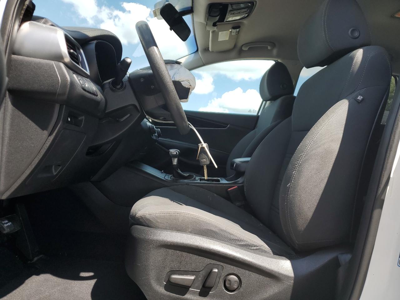 2019 Kia Sorento Lx VIN: 5XYPG4A58KG559076 Lot: 81610715