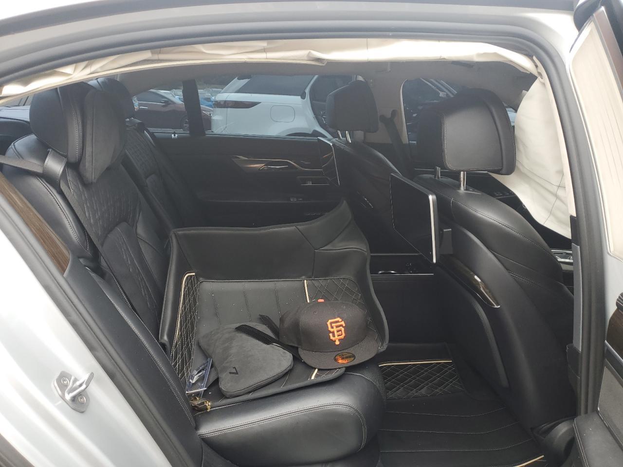 2016 BMW 750 Xi VIN: WBA7F2C55GG420917 Lot: 80350315