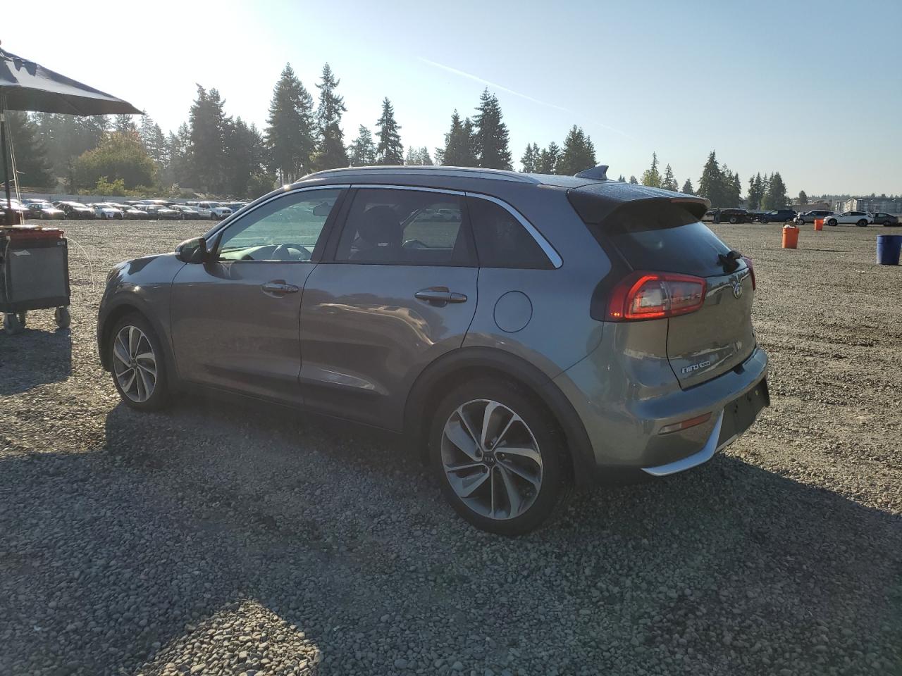 KNDCE3LC2H5062374 2017 Kia Niro Ex Touring 2017 Kia Niro Ex Touring VIN: KNDCE3LC2H5062374 Lot: 82135105