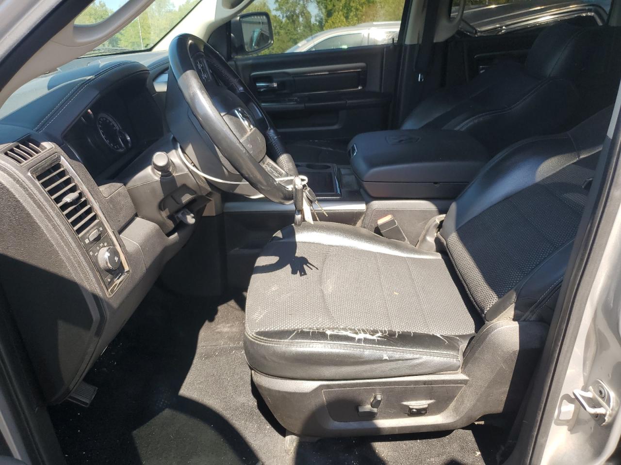 2013 Ram 1500 Sport VIN: 1C6RR7UT4DS711227 Lot: 71469645