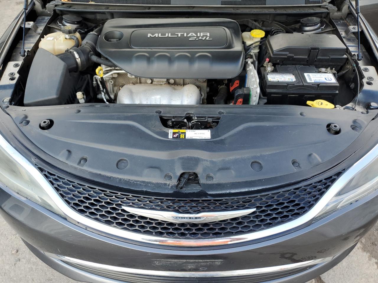 2016 Chrysler 200 Limited VIN: 1C3CCCAB3GN125663 Lot: 83869785