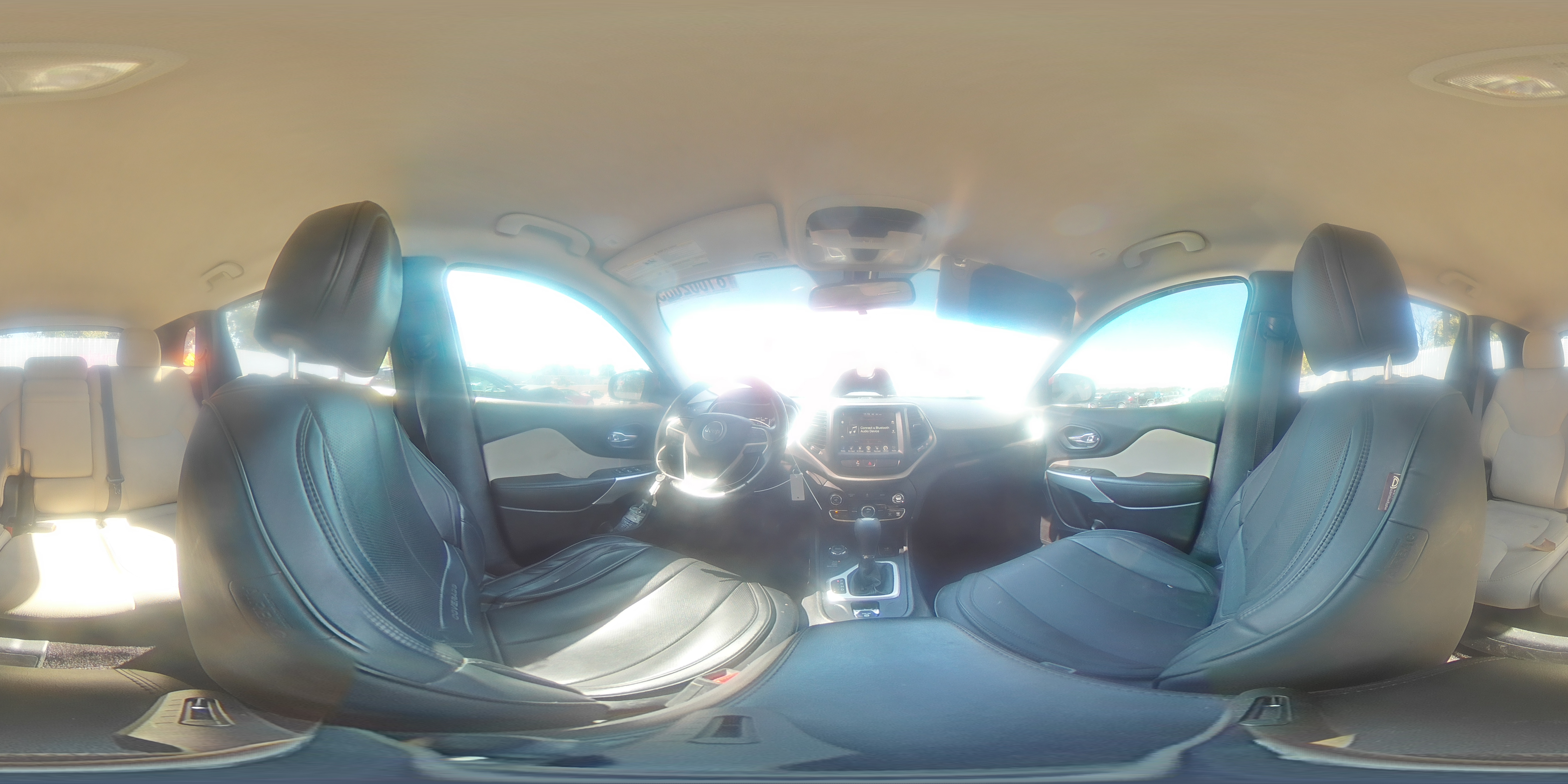 2018 Jeep Cherokee Latitude VIN: 1C4PJMCB3JD617726 Lot: 81002085