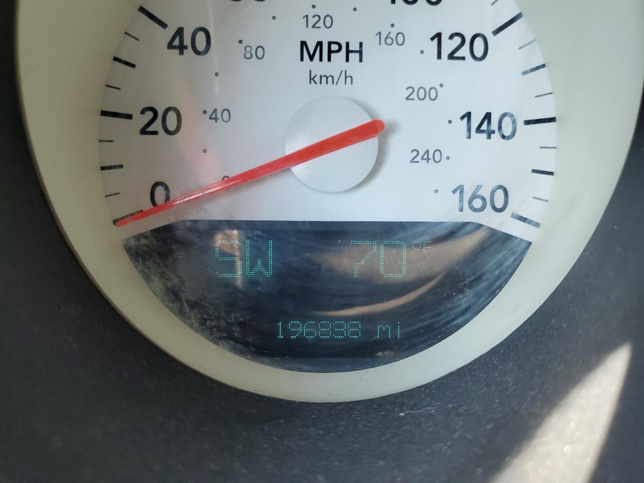 2005 Dodge Magnum R/T VIN: 2D4GV58205H587177 Lot: 81578245