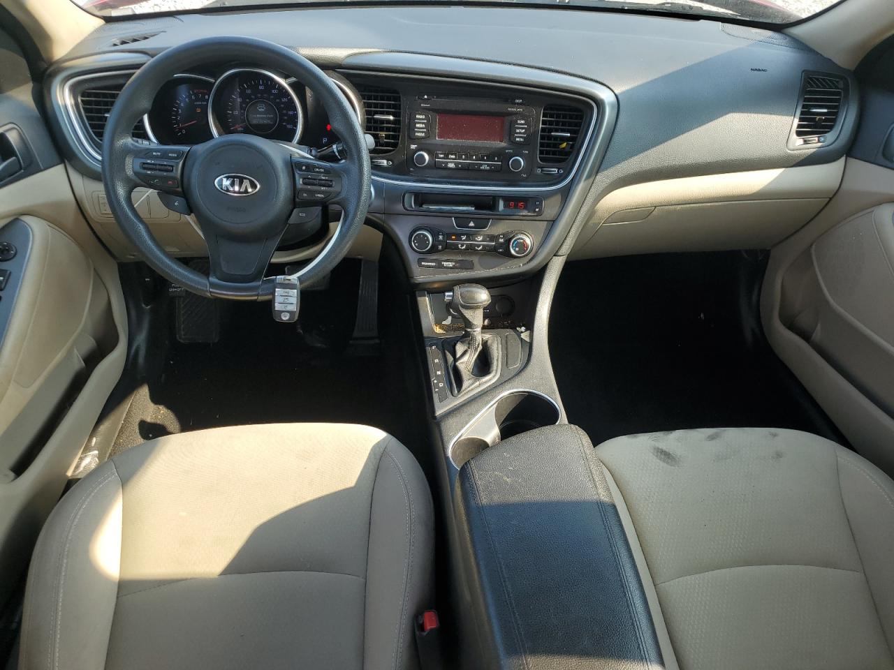 2015 Kia Optima Lx VIN: 5XXGM4A7XFG498236 Lot: 81236575