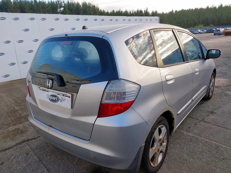 2008 HONDA JAZZ ES