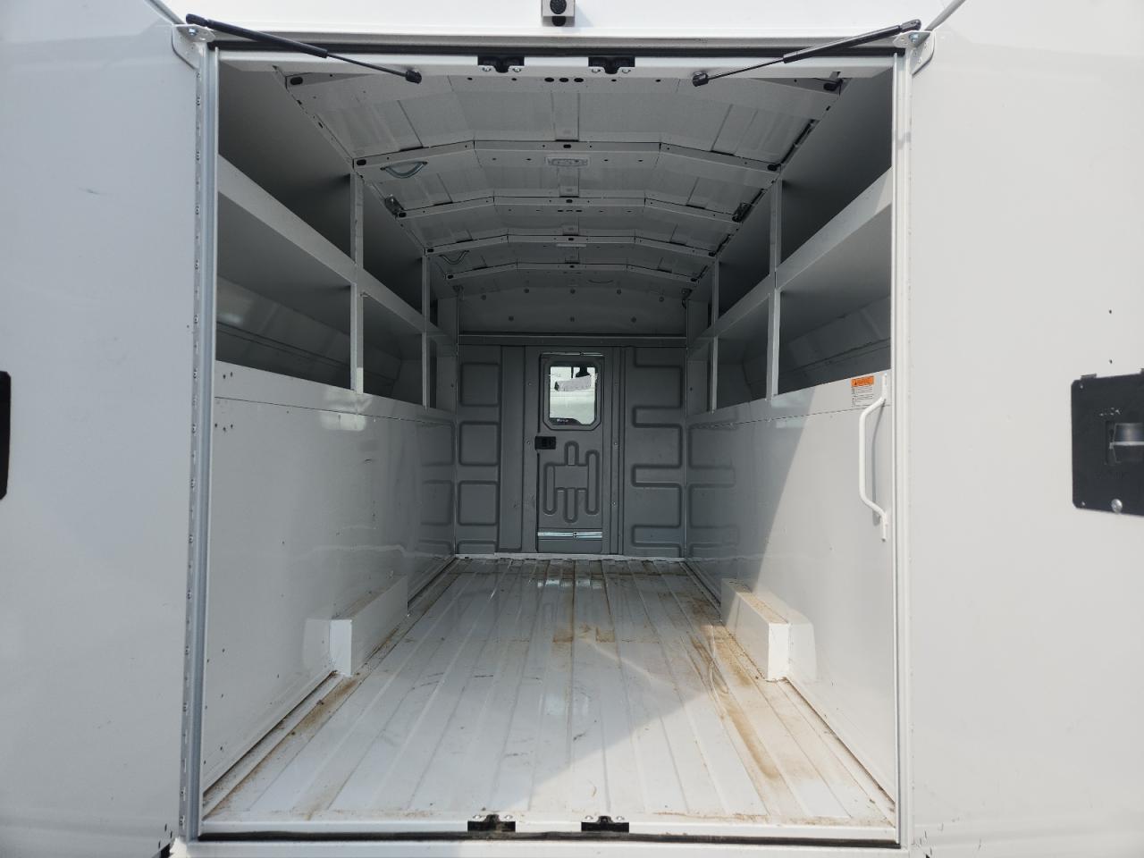2026 Ford Econoline E350 Super Duty Cutaway Van VIN: 1FDWE3FNXTDD10262 Lot: 70674295