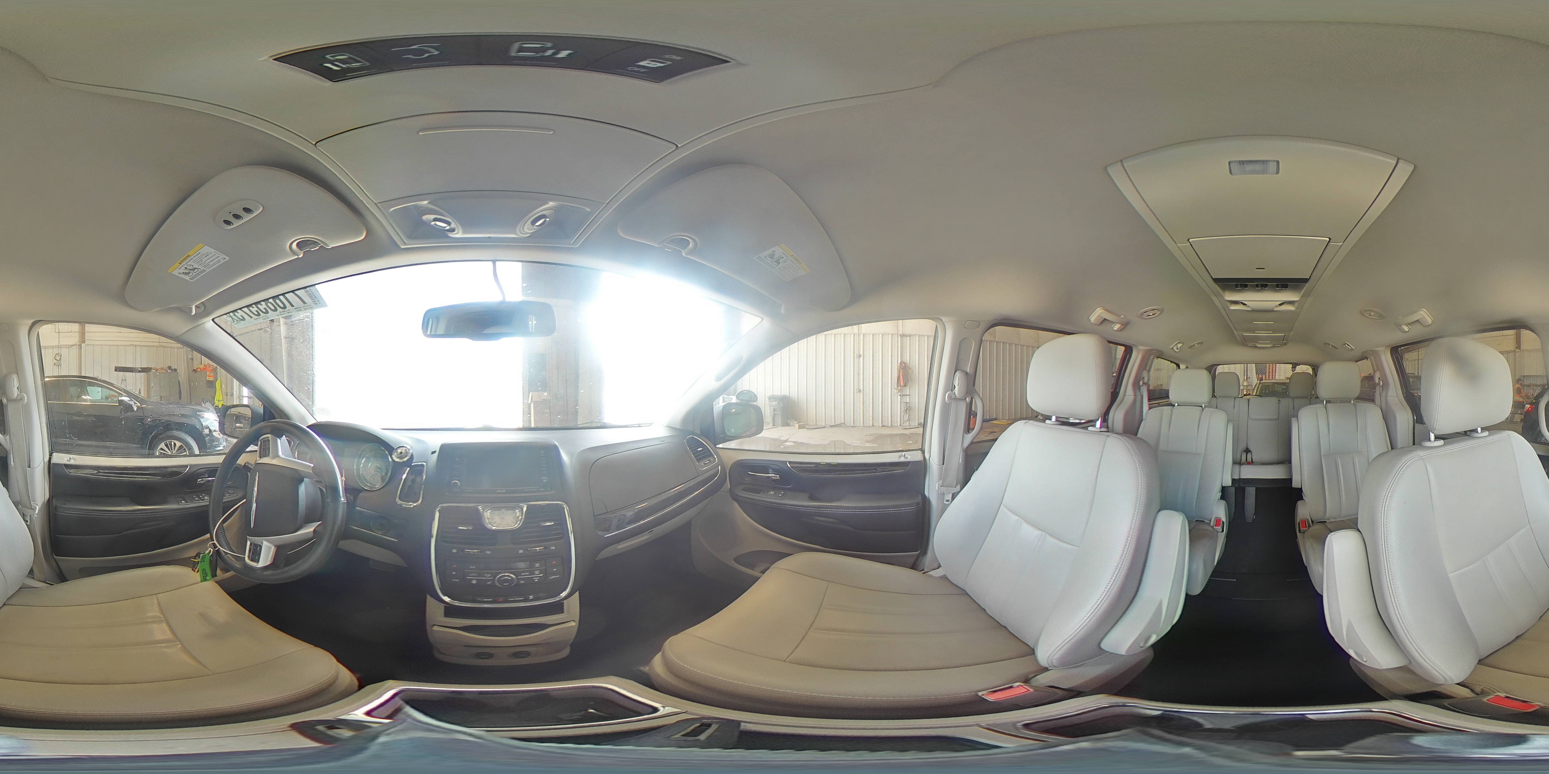 2016 Chrysler Town & Country Touring VIN: 2C4RC1BG0GR269338 Lot: 71685575