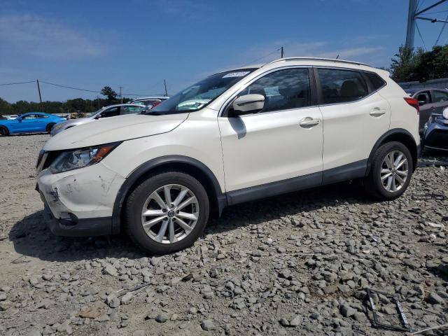  NISSAN ROGUE 2019 Белы