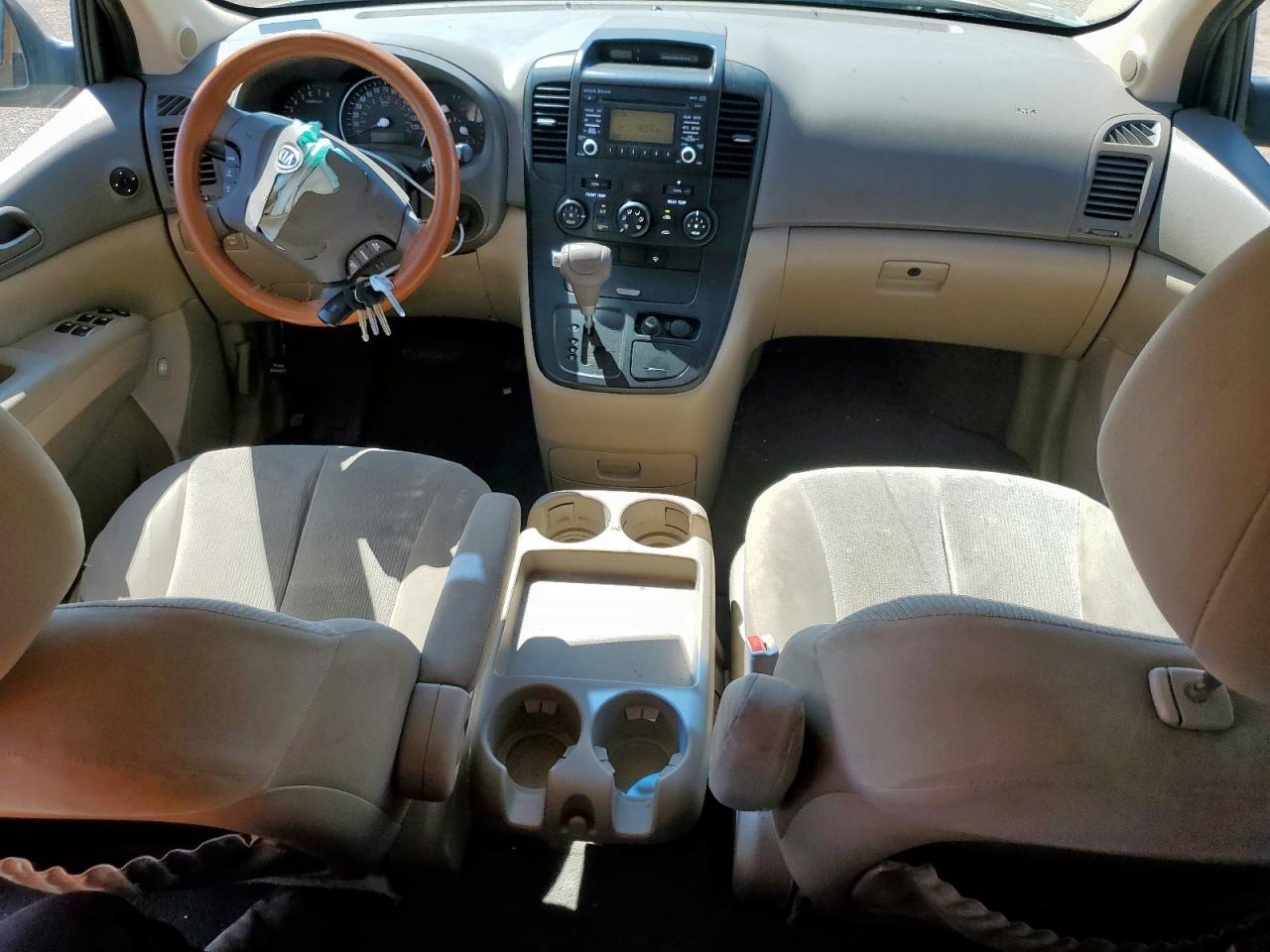 2011 Kia Sedona Lx VIN: KNDMG4C79B6409191 Lot: 80814555